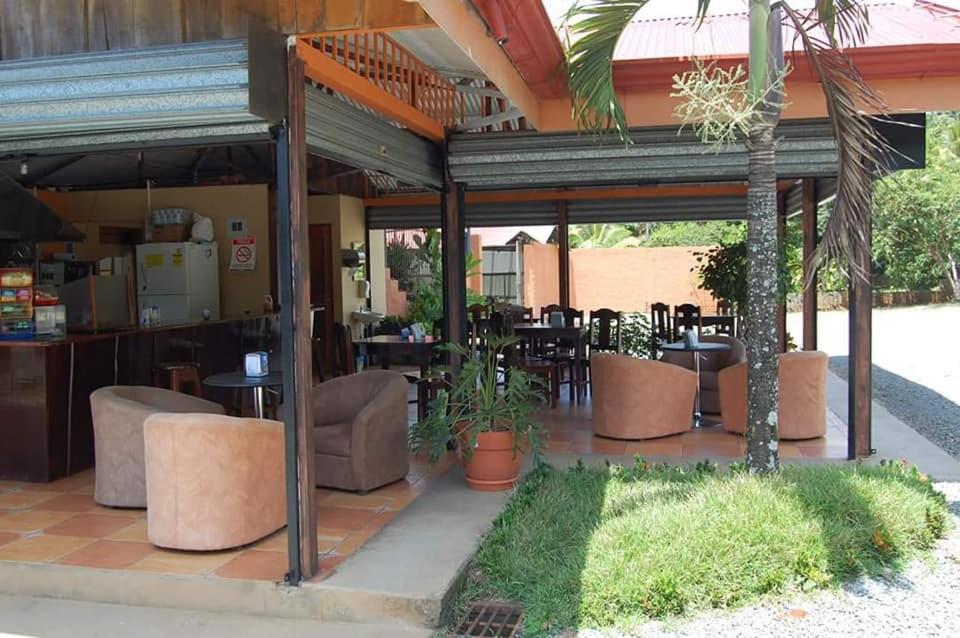 Hotel Amjeco San Isidro De El General Exterior foto